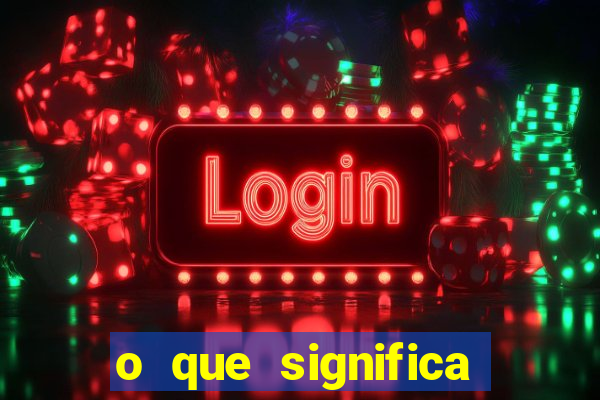 o que significa quando a luz acende sozinha